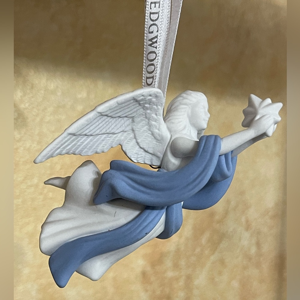 Wedgwood Angel 4.25" Jasperware Ornament - Picture 2 of 6